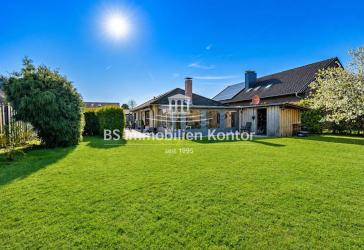 Haskamp! Top gepflegter, renovierter Bungalow mit überdachter Terrasse und Gartenanlage!