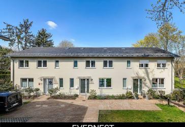Tradition trifft Wohnkomfort - exklusives Zuhause mit Garten