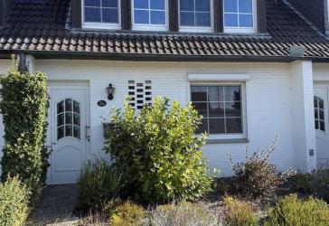 Reihenhaus, sofort frei, mit Garage, provisionsfrei