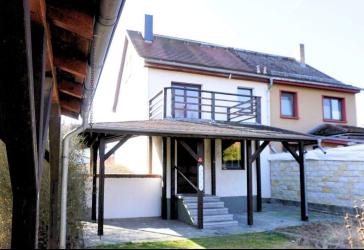 Bezugsfertige familienfreundliche Doppelhaushälfte mit Garten und Balkon (provisionsfrei)