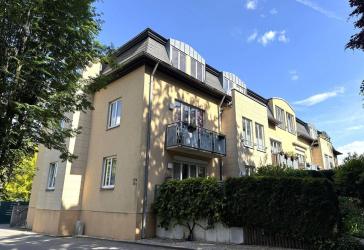 Ruhiges Wohnen am Lessingplatz - Blick ins Grüne und kurze Wege ins Zentrum von Kamenz