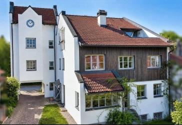 Architektenhaus mit Turmatelier, Galerie & Dachterrasse - Eggenfelden-Zellhub