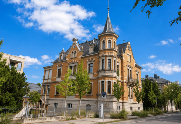 Traum von einer Villa mitten in RV