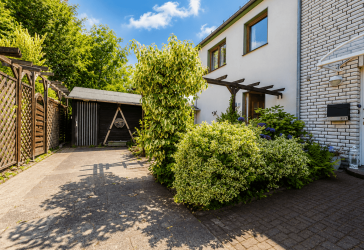 Vorschaubild Reihenendhaus