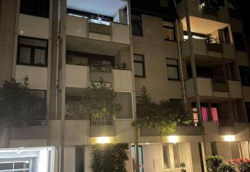Von Privat sehr schöne & helle 2.5 ZKB in direkter Innenstadtlage