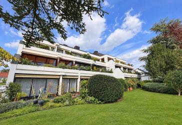4-Zi. Whg. mit 25 m² Balkon-Terrasse im inneren Regensburger Westen