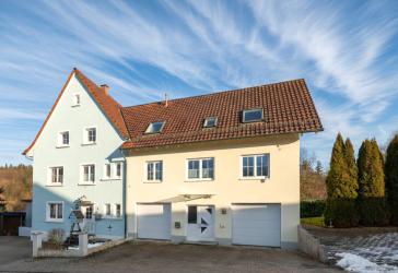 Vorschaubild Mehrfamilienhaus