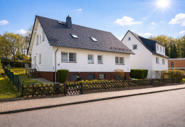 Seltenes Angebot: Großzügiges Ein-/Zweifamilienhaus in Bestlage von Bad Lausick, gelegen am Kurpark!