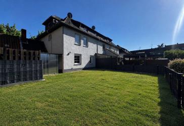 Ihre Chance auf ein Eigenprojekt - Reihenendhaus mit Entwicklungspotenzial