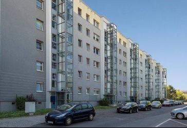 Perfekt für Sie: 4-Zimmerwohnung mit Balkon und Aufzug!