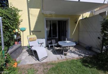 **Gut vermietete 2-Zimmer-Erdgeschosswohnung mit Gartenanteil und TG-Stellplatz in Landshut-Süd**
