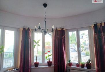 Rollstuhlgerechte 3-Raum-Wohnung in repräsentativer Fabrikantenvilla in Thalheim zu vermieten!