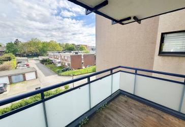Renovierte Wohnung mit Stellplatz, Bakon und Garten in ruhiger Lage