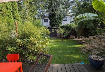 Gepflegtes Reihenmittelhaus mit schönem Garten in ruhiger Lage von Frankfurt-Nieder-Eschbac