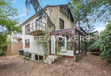 Vorschaubild Reihenendhaus