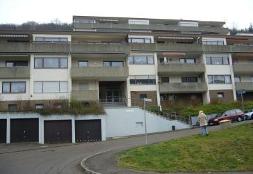 Kleine Wohnung - Garagenstellplatz - Terrasse - günstig