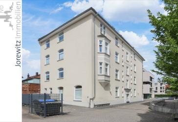 Bi-City - Nähe Pauluskirche: Charmante 4-Zimmer Altbauwohnung mit Loggia und Balkon