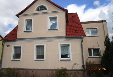 Großzügiger Garten wartet auf Neugestaltung mit ZFH zum Wohnen und Vermietung oder Mehrgenerationenhaus