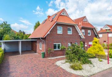 Modernisierte DHH in gefragter Lage mit extra Raumangebot