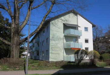 Großzügige 3,5-Zimmer-Wohnung mit tollem Grundriss mit Garage und PKW-Stellplatz