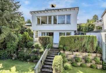 Sofort verfügbar! Familienfreundliches Einfamilienhaus in Echterdingen mit 236m² Wohnfläche.