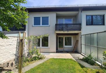 Reihenhaus in ruhiger-Lage! Provisionsfrei! Frei ab sofort