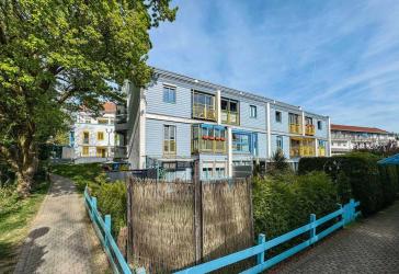 2-Zimmer-Wohnung mit Erbpacht, Loggia und Reihenhausgefühl