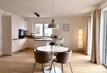 Voll möblierte 3 Zimmer Wohnung - WG geeignet! Einziehen. Ankommen. Wohlfühlen.