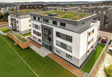 Einmalige Gelegenheit: Moderne und schöne EG-Wohnung mit 27 qm Sondernutzungsrecht am Garten in der Waldsiedlung Calw-Wimberg