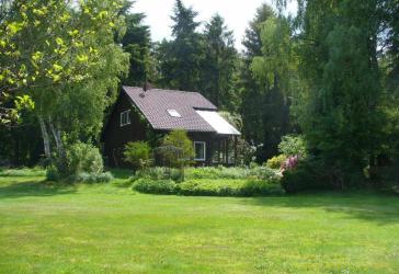 Wohnen wo andere Urlaub machen - idyllisches Zuhause im Grünen