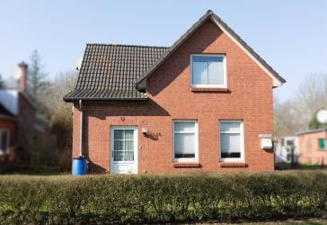 Einfamilienhaus mit großem Garten und Charme