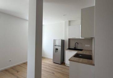 Schöne kleine zwei Zimmer Wohnung