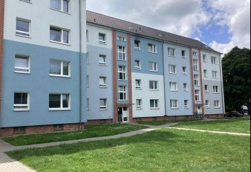 Schöne 3 Zimmer Wohnung mit Balkon, sofort anmietbar!
