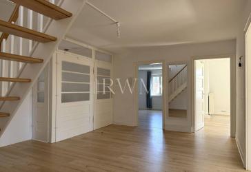 Besonderes Wohnambiente: moderne 4,5-Zimmer-Wohnung mit Galerieebene in der Böblinger Innenstadt
