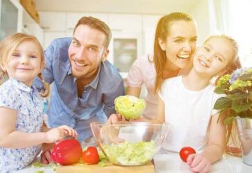 Fertighaus-Preisschlager für Dein erstes Haus - Perfekt für die junge Familie: Bezahlbar, kompakt, massiv mit 6-monatiger Bauzeit-Garantie & Festpreis