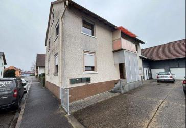 3-Familienhaus zum Verkauf, mit Option zur 4. Wohnung