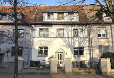 Gepflegtes 3-Parteienhaus im Zentrum von Saarlouis