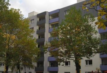 Fassadenvollwärmeschutz, Aufzug und ruhige Stadtlage