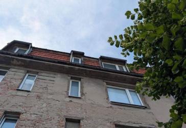 Voll vermietetes Mehrfamilienhaus mit 9 Wohneinheiten und attraktivem Entwicklungspotenzial