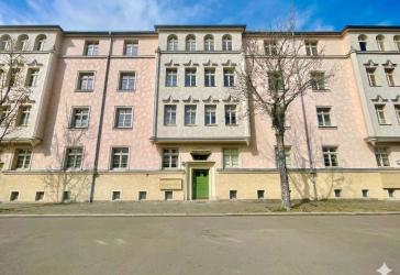 Zwei Wohnungen, eine Etage - Viele Möglichkeiten