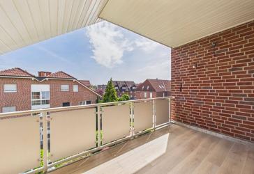 Wohnen mit Wohlfühlfaktor - 3-Zimmer-Wohnung mit Loggia, Kaminofen & Garage