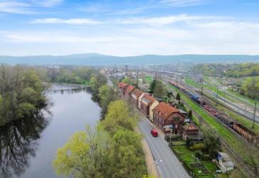 Immobilienpaket mit Saaleblick (A1730)