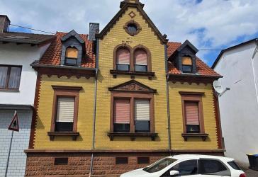 Individualisten aufgepasst, Einfamilienhaus mit Charme und traumhaftem Gartengrundstück