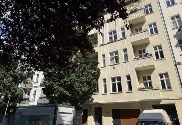 'Attraktive Kapitalanlage im Winsviertel' - Vermietete 3-Zimmer-Altbauwohnung mit Balkon und Aufzug