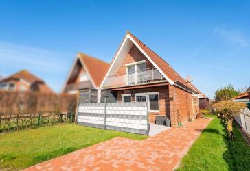 Charmantes Ferienhaus in Greetsiel - mit Garten, Loggia und viel Wohlfühlcharakter