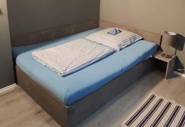 Vollmöbliertes Zimmer in Fürth