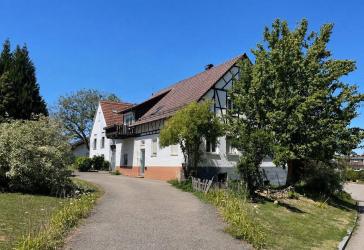 Verkauf des Wohngebäudes Eberdinger Weg 9 in Ditzingen-Heimerdingen