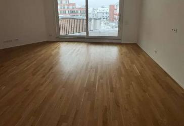 2-Zimmer-Wohnung mit 2 Loggien zum Innengarten & Wannenbad - bezugsfertig Frankfurt