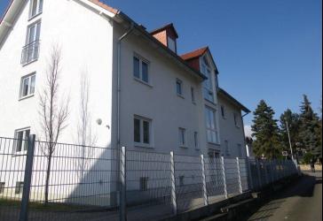Mainz-Ebersheim - Traumhafte 3 Zimmer- Komfort-Terrassenwohnung mit kleinem Gartenanteil und 2 PKW-Aussenstellplätze