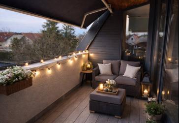 PROVISIONSFREI - CITYGOLD-LIVING - Exklusive 3-Zimmerdachgeschosswohnung mit privatem Treppenhaus